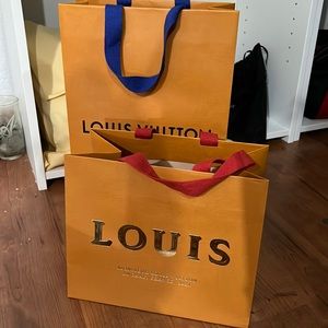 Louis Vuitton shopping bags 2pack